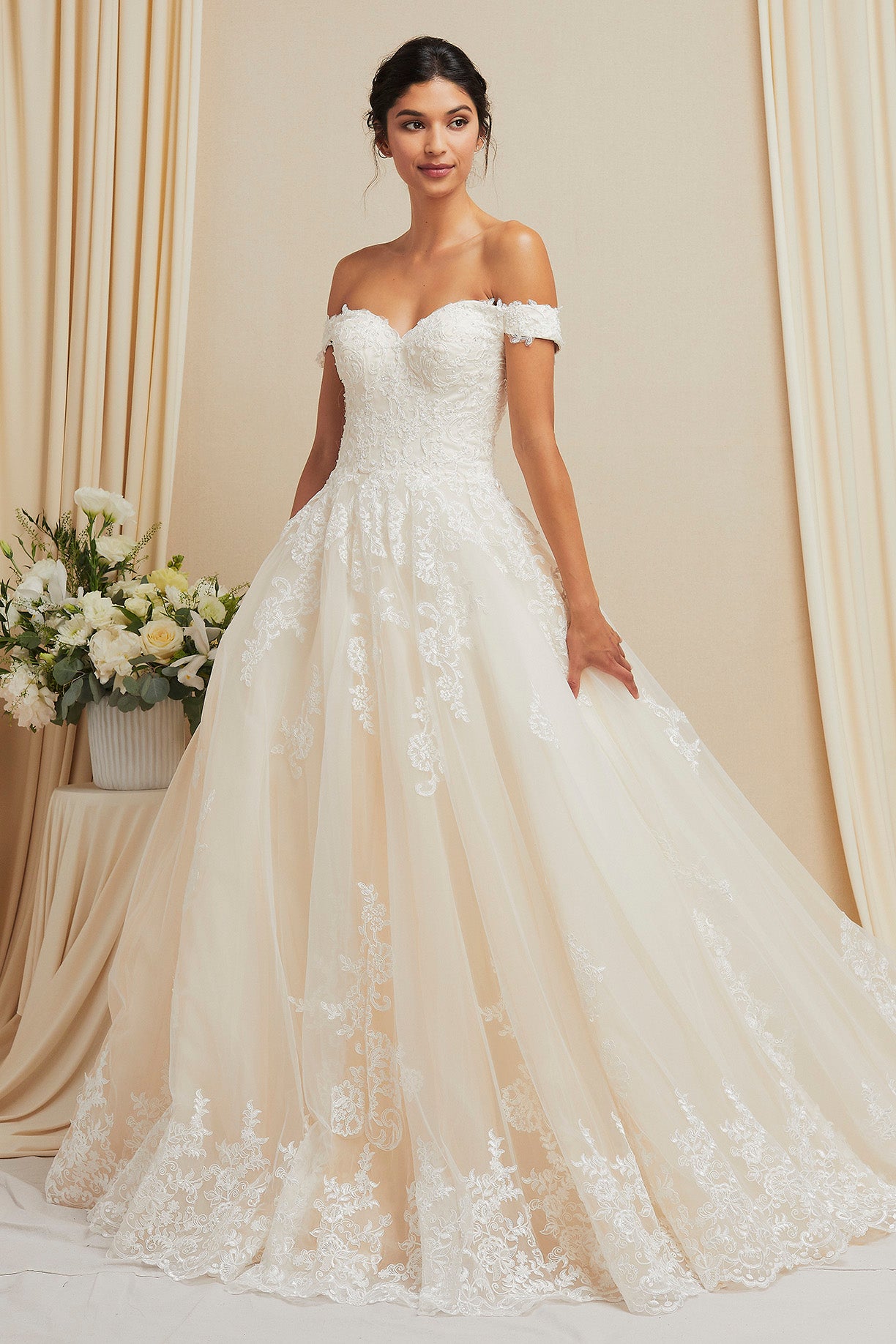 Wedding dress MN-834 Becca