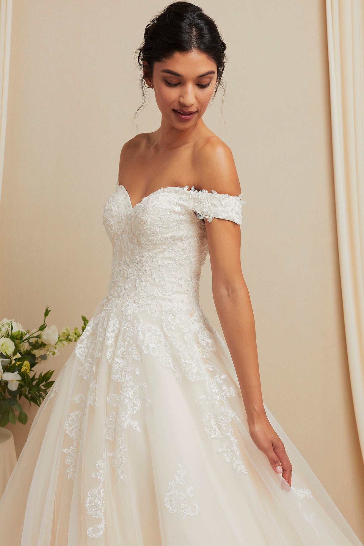 Wedding dress MN-834 Becca