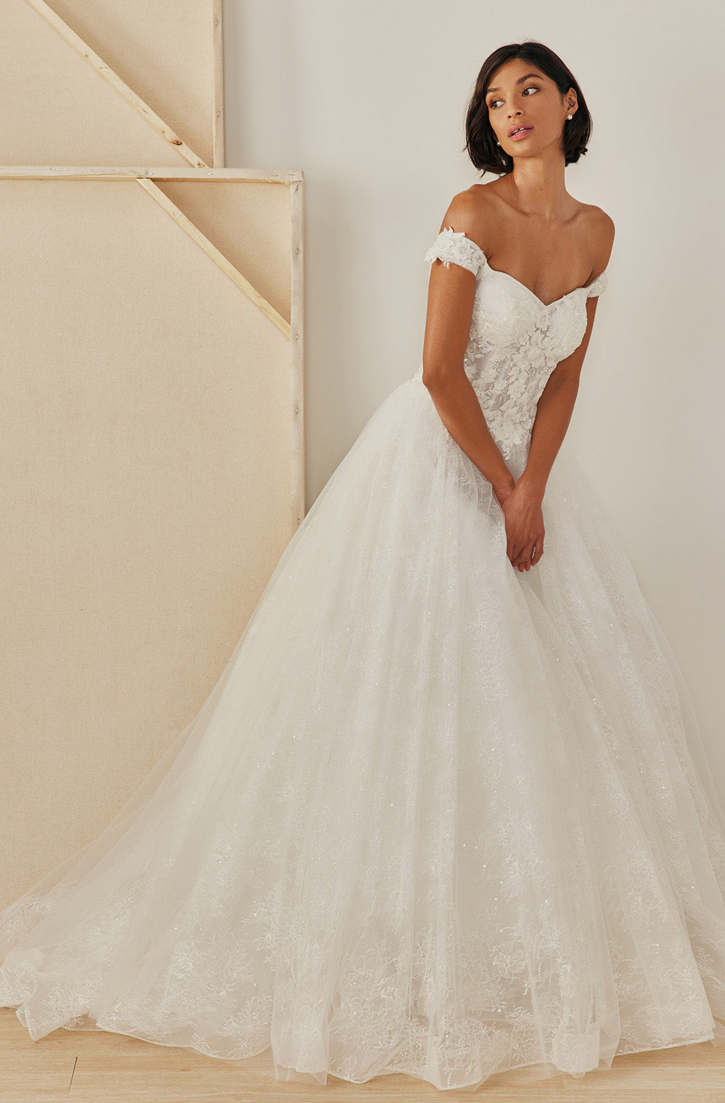 Vestido de Novia MN-695 Napoles