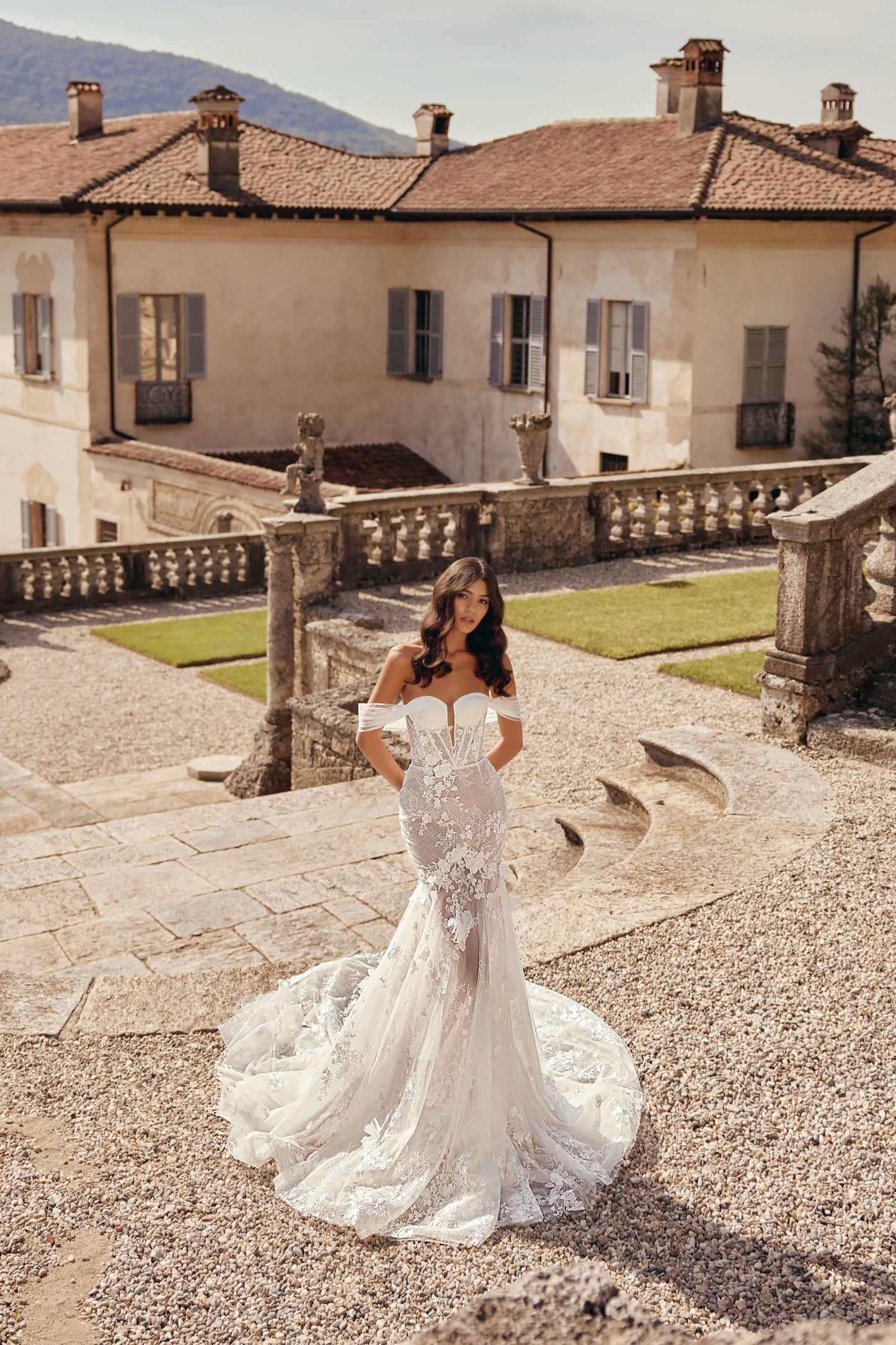 Wedding dress MN-133 Florie