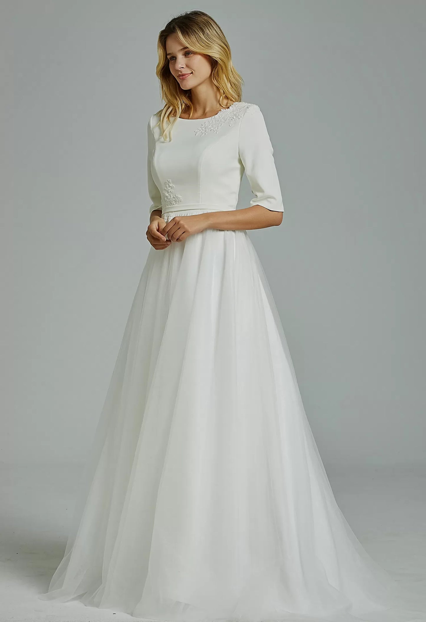 Vestido de Novia MN-820 Adrienna