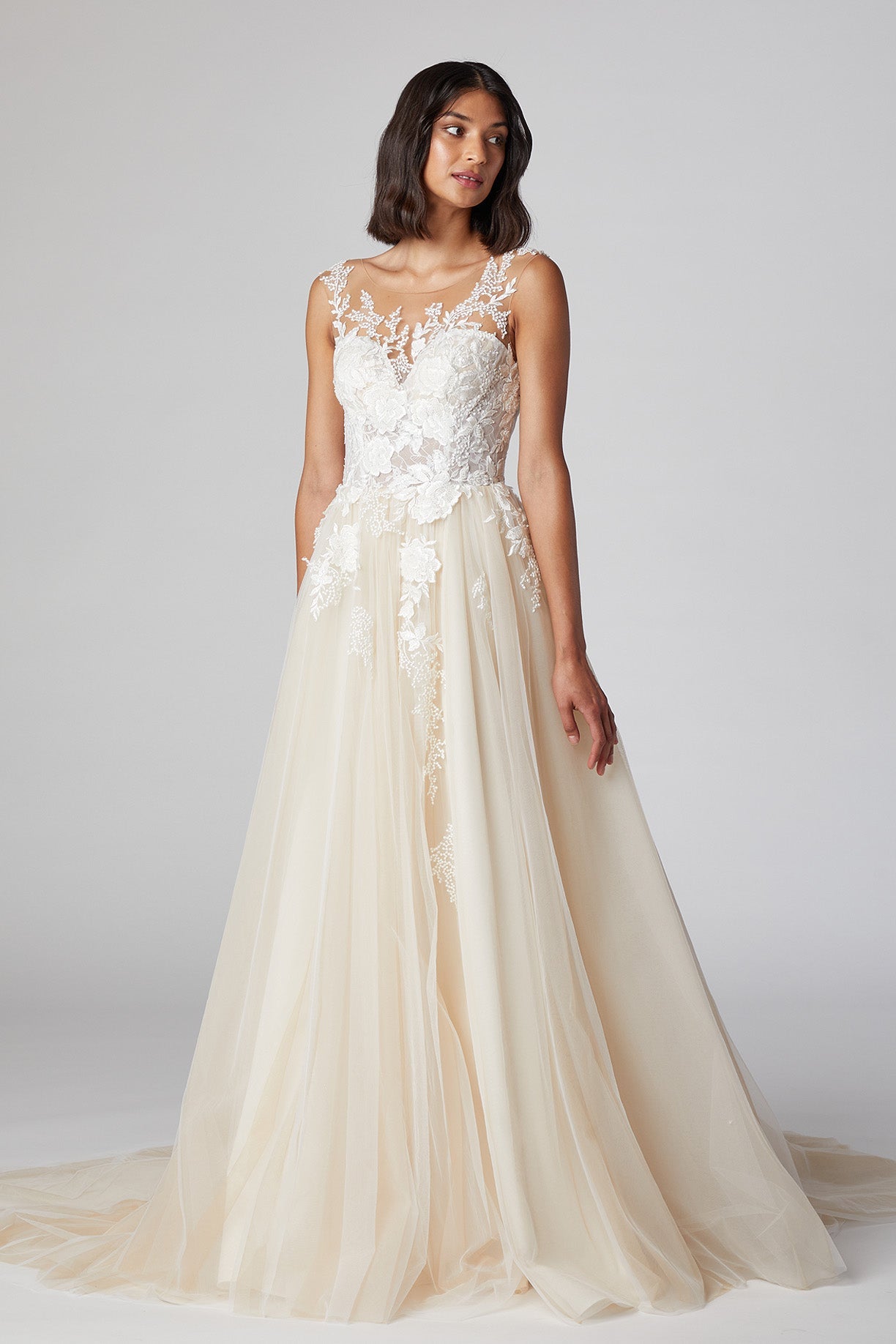 Wedding Dress | Miamigirlfriends| Medellin