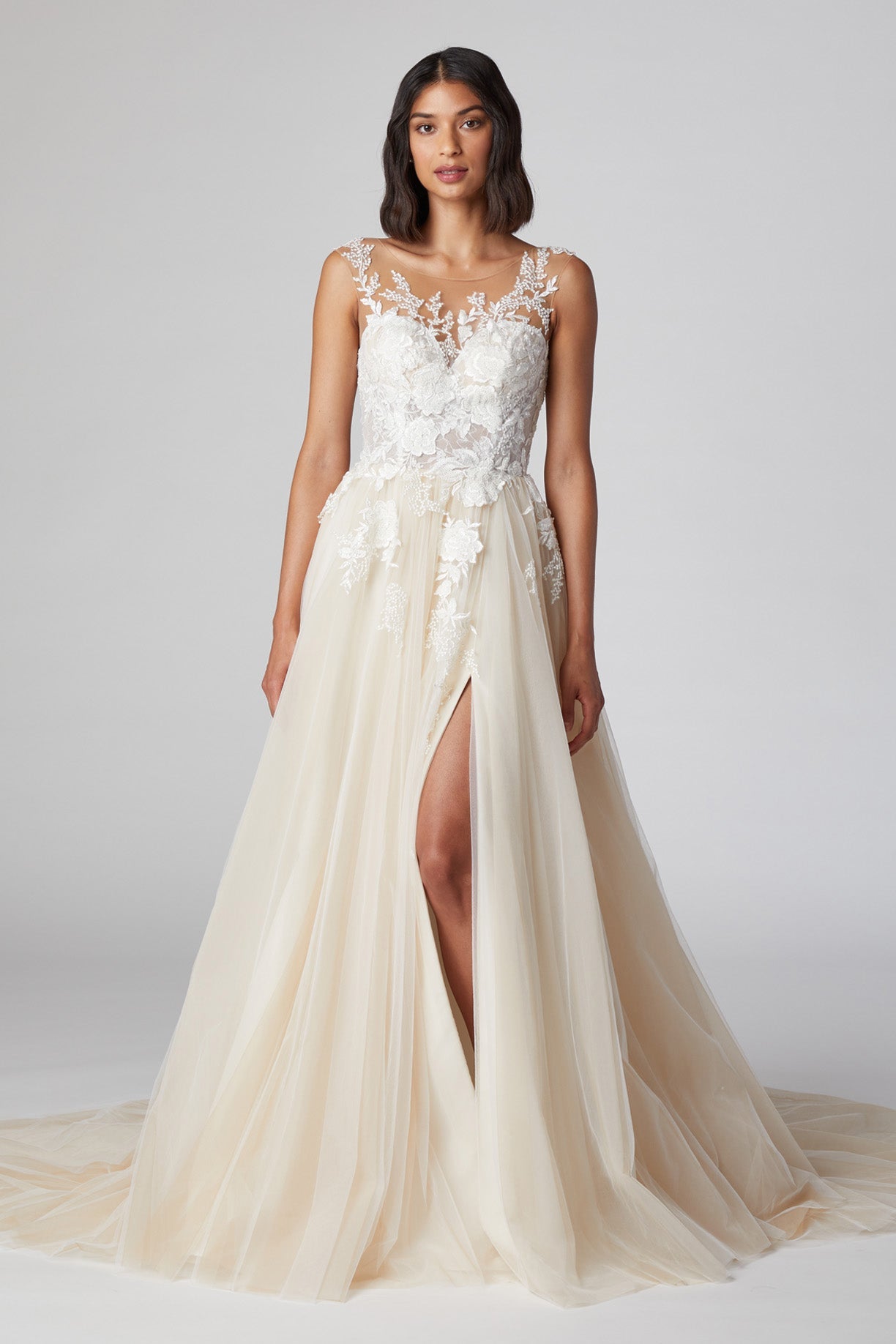 Wedding Dress | Miamigirlfriends| Medellin