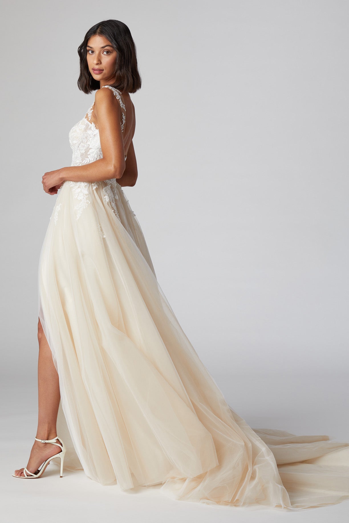 Wedding Dress | Miamigirlfriends| Medellin