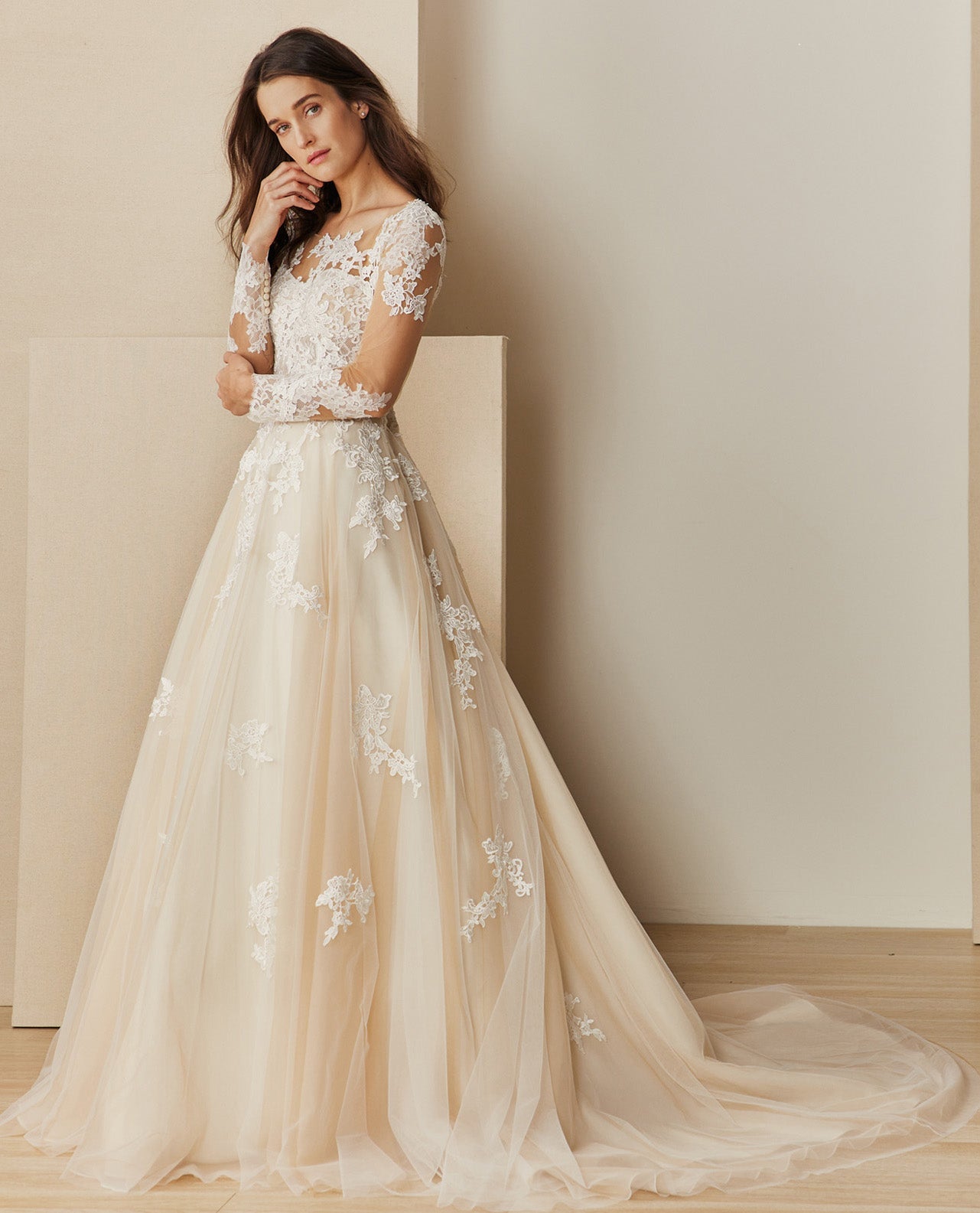 Wedding dress MN-976 Pilar