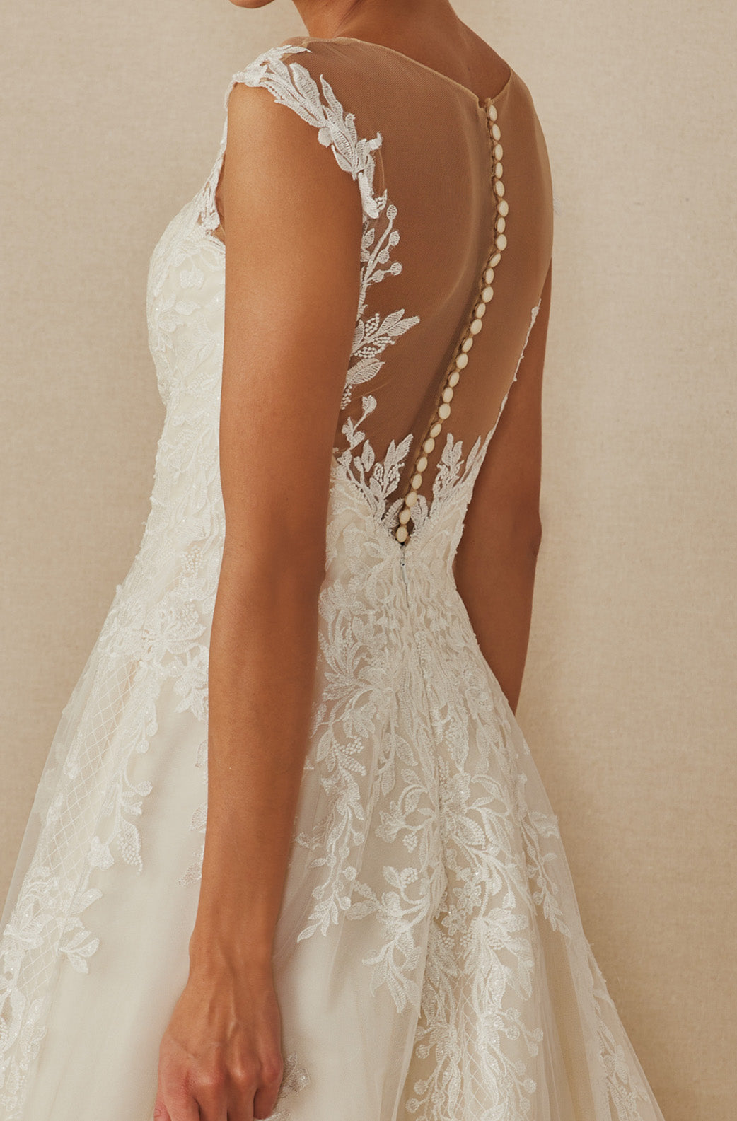 Wedding Dress | Miamigirlfriends | Paola