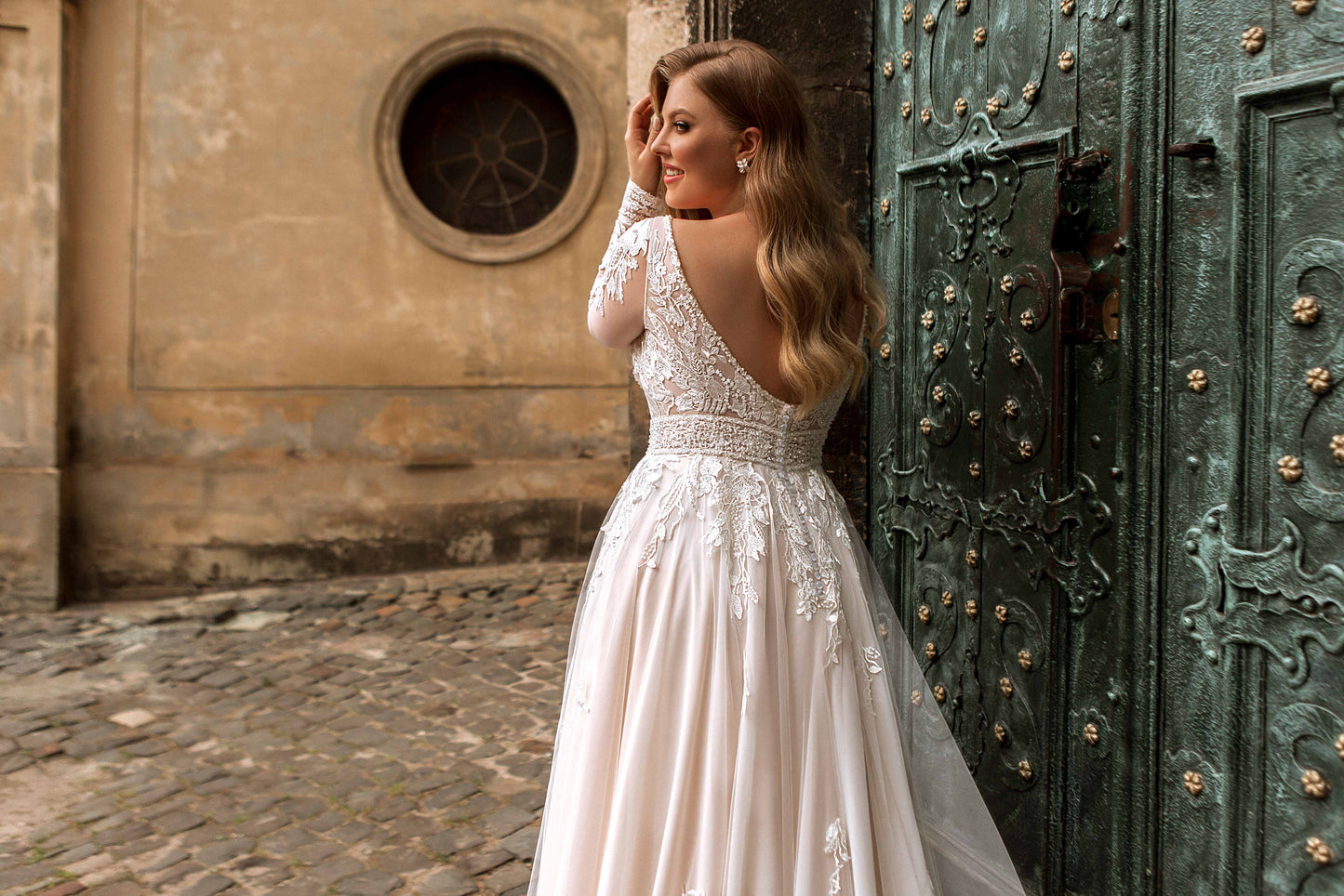 Wedding dress MN-724 Julie