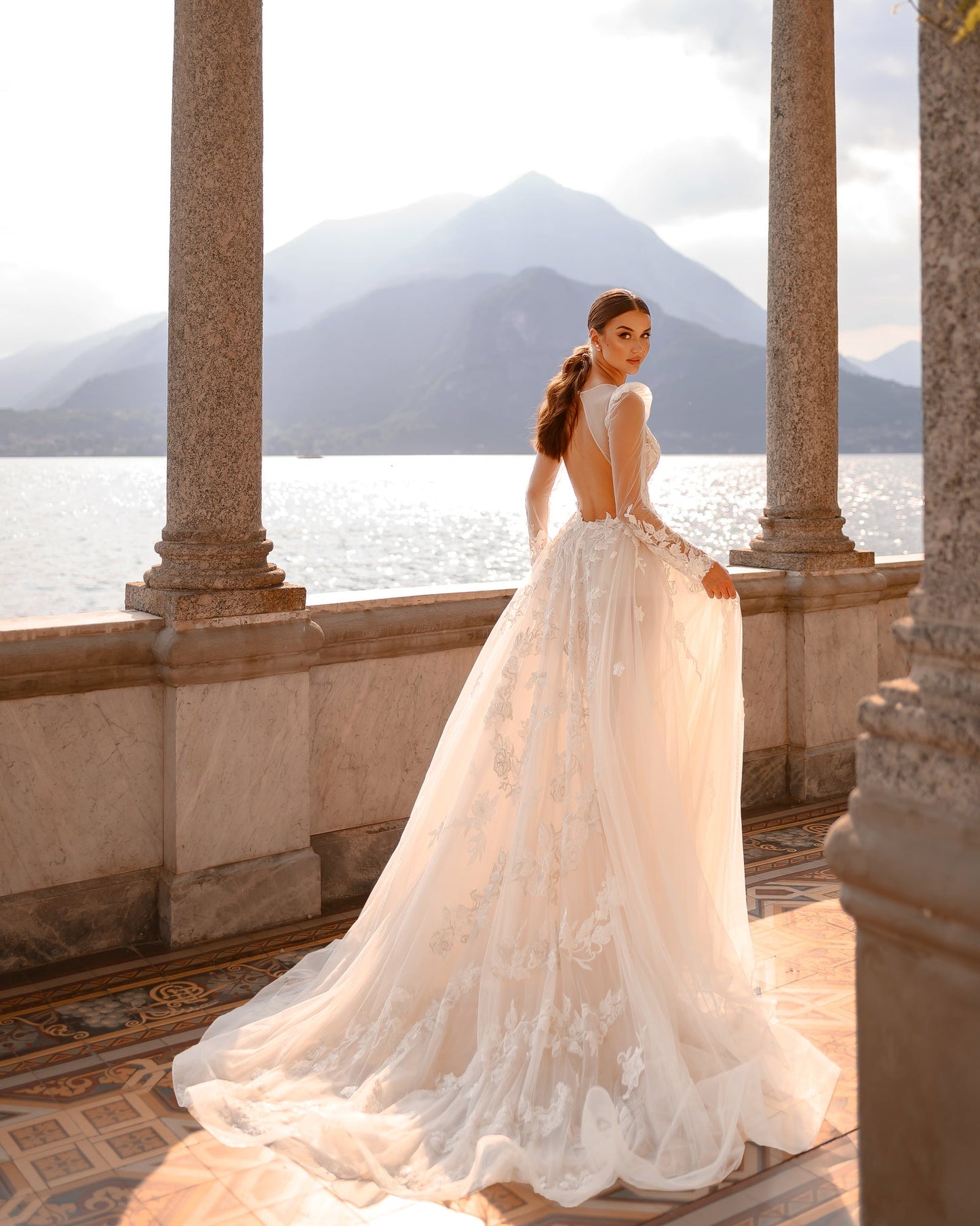 Wedding Dress MN-134 Zhunis