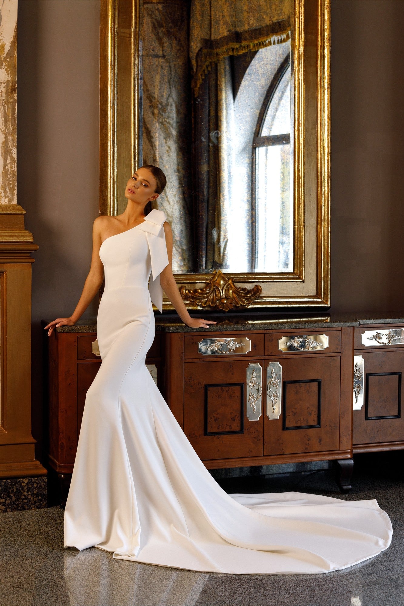 Wedding dress MN-993 Astrid