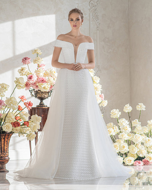 Wedding Dress MN-405 Magallanes